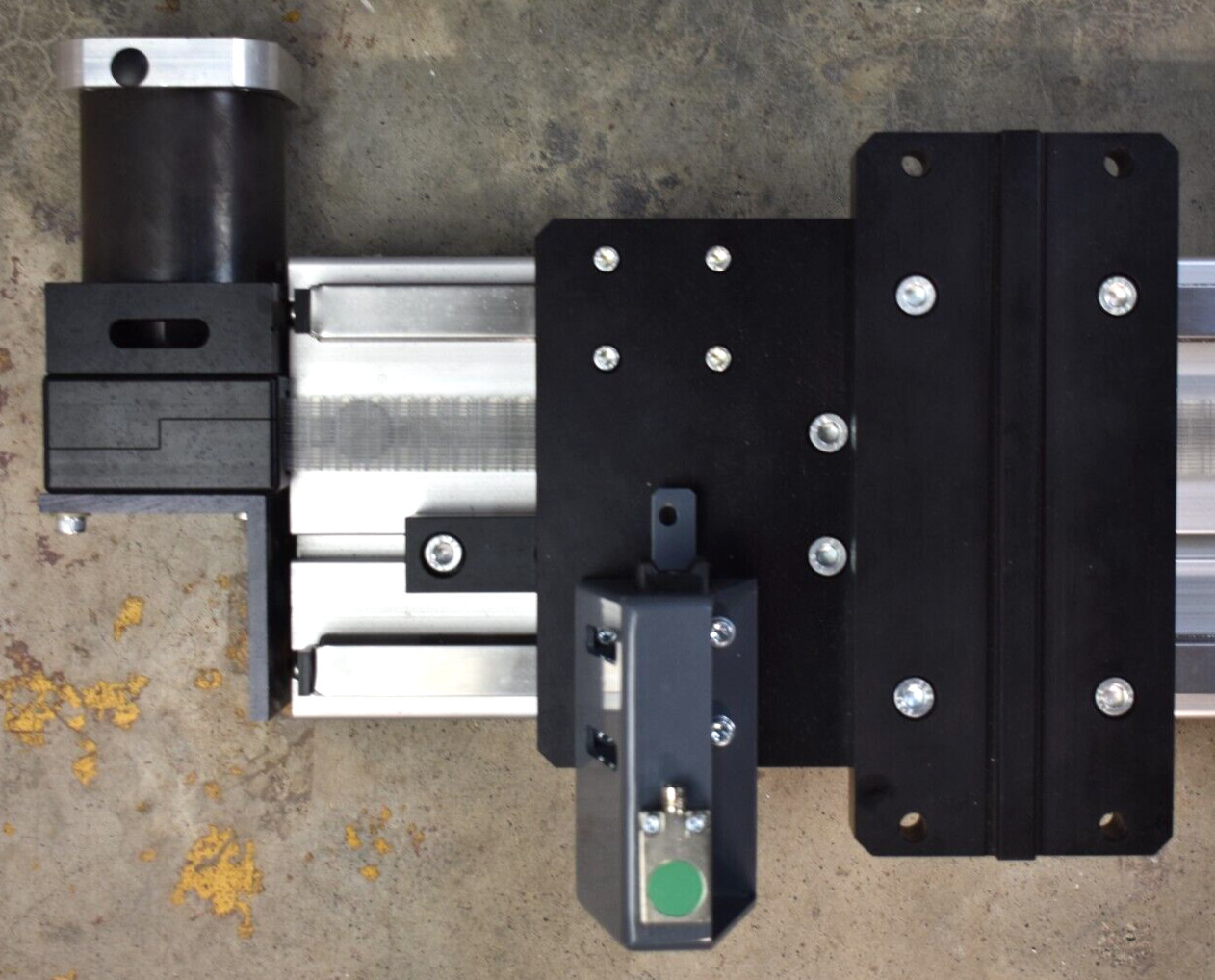 Macron Dynamics 63″ (1600mm) Belt Driven Linear Rail Actuator Parker Rexroth THK