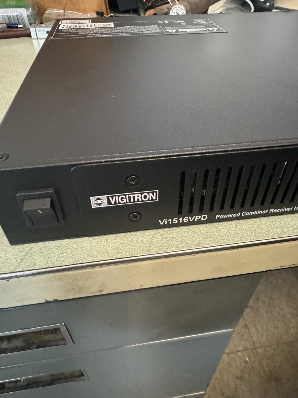 Vigitron Vi1516VPD 16 Channel Powered Combiner Receiver Hub