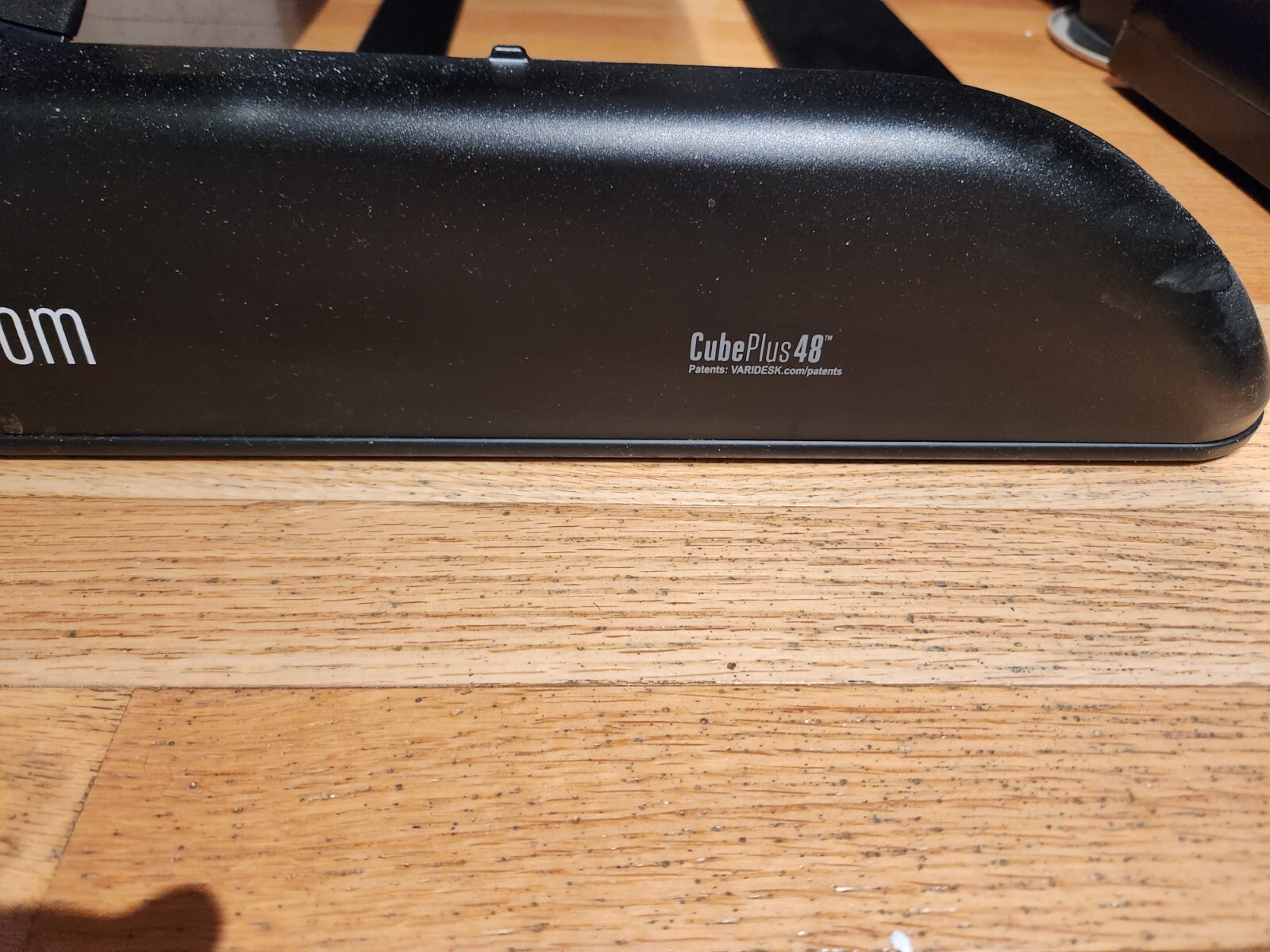 Varidesk Cube Plus 48, black, very good condition, easy to adjust height