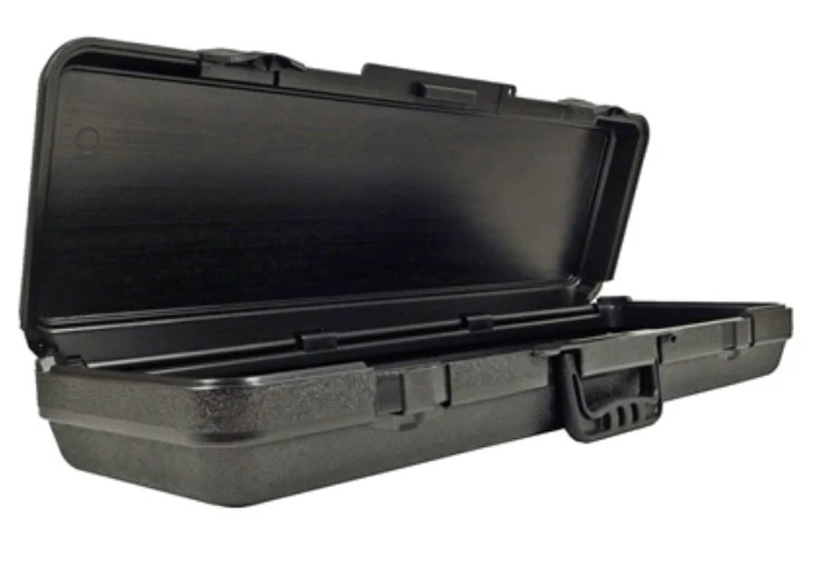 901 – PLATT LUGGAGE – BLOW MOLDED CASE – Exterior Dimensions (L x W x D): 28″ x