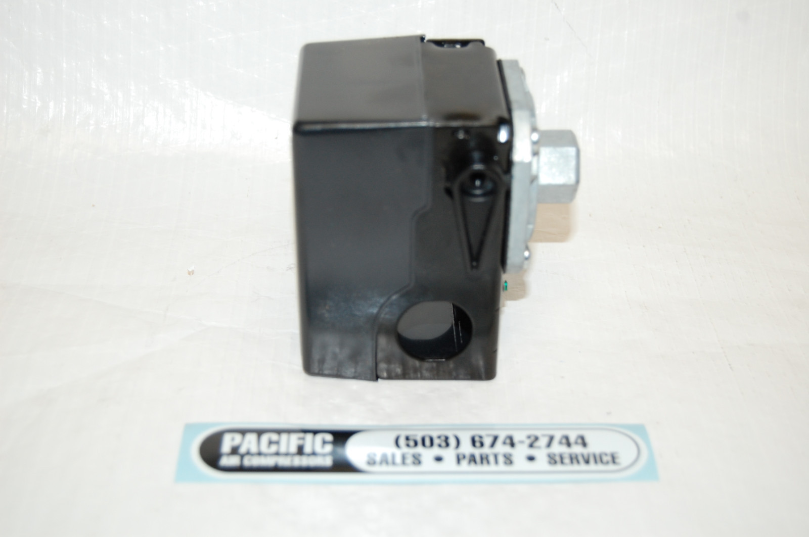 FURNAS HUBBELL 69JF8LY PRESSURE SWITCH 115 ON-150 PSI OFF AIR COMPRESSOR PART