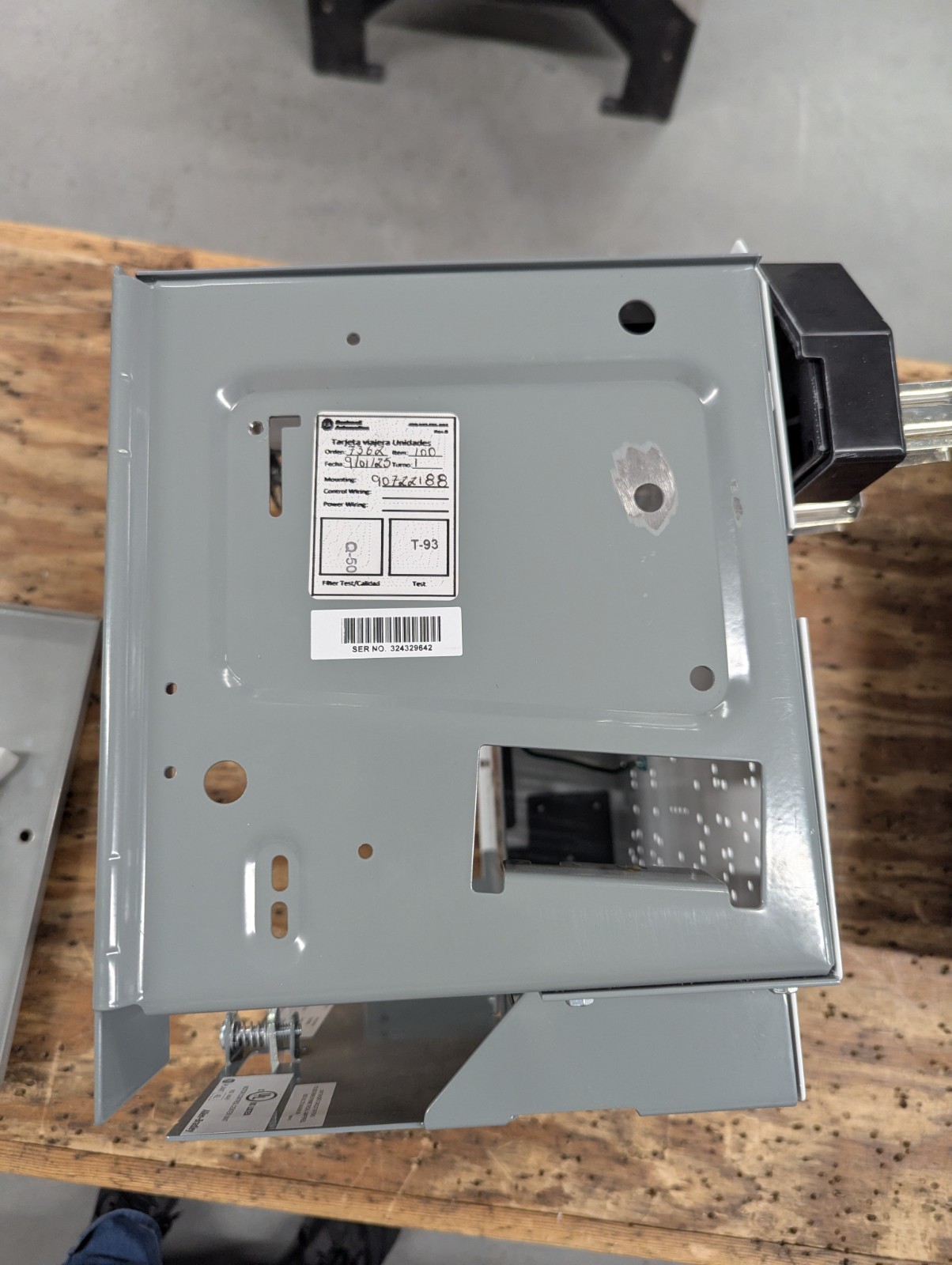 Allen Bradley 2112B Size 2 MCC Empty Bucket Rockwell Automation