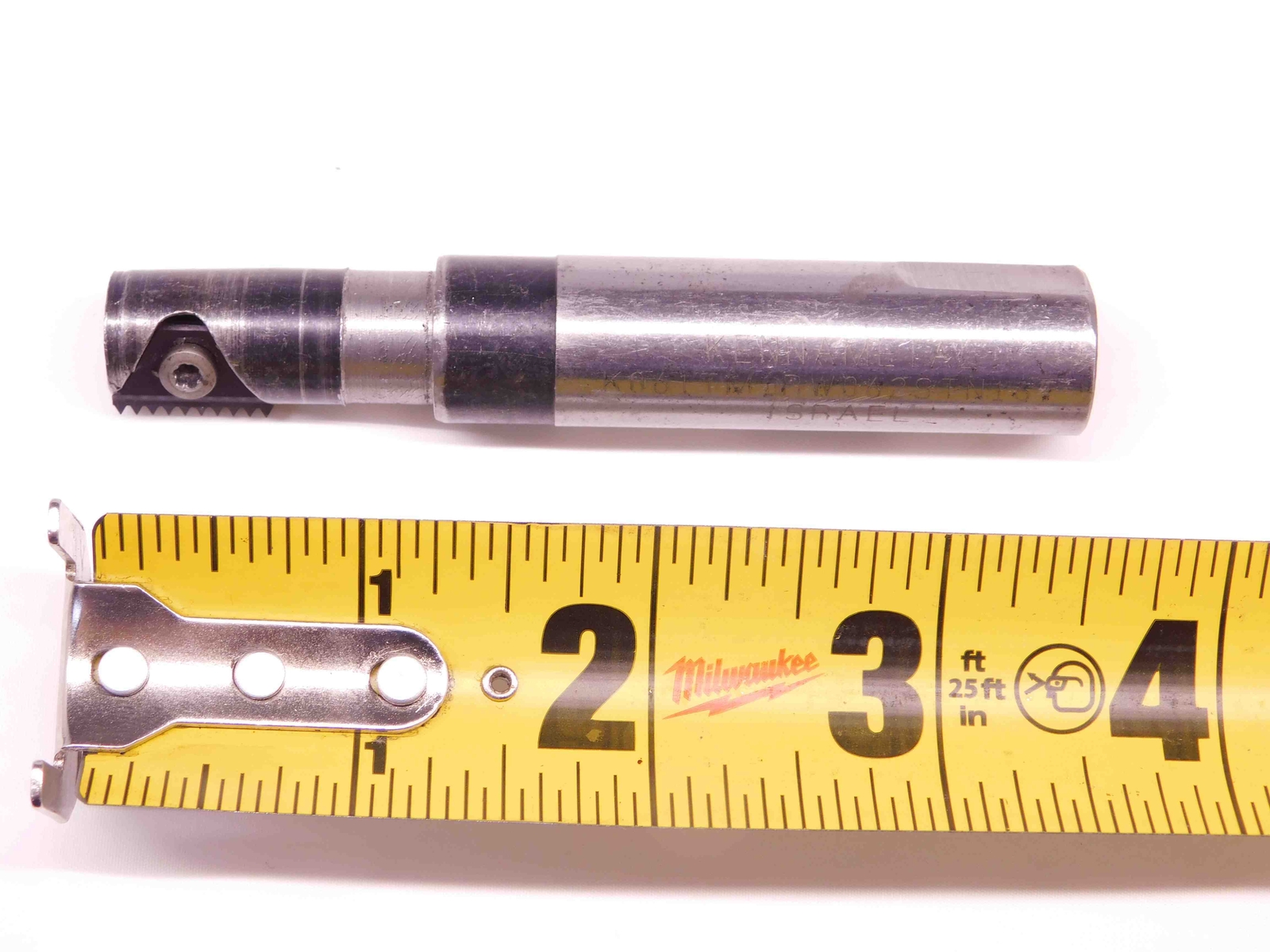 KENNAMETAL K061TM1RW062STN16T .61 CUT DIA. INDEXABLE THREAD MILL 5/8 SHANK