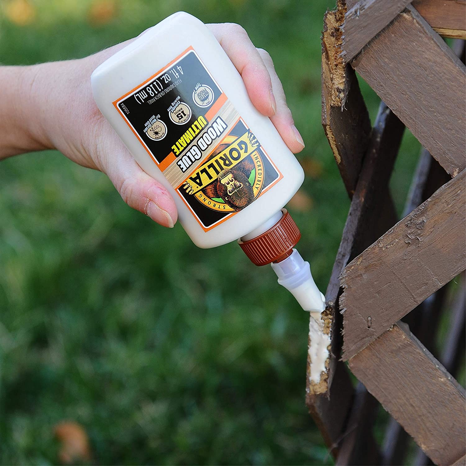 Gorilla Wood Glue Ultimate: 4 oz. bottle (White)
