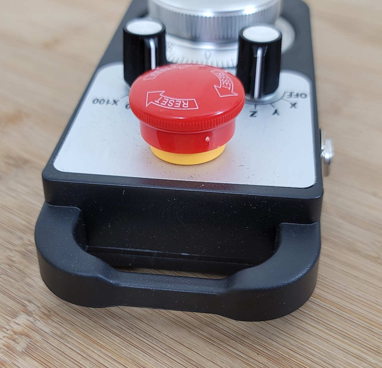 Handy Pulser Rotary Encoder Model 1474-100-B1L For CNC Machining