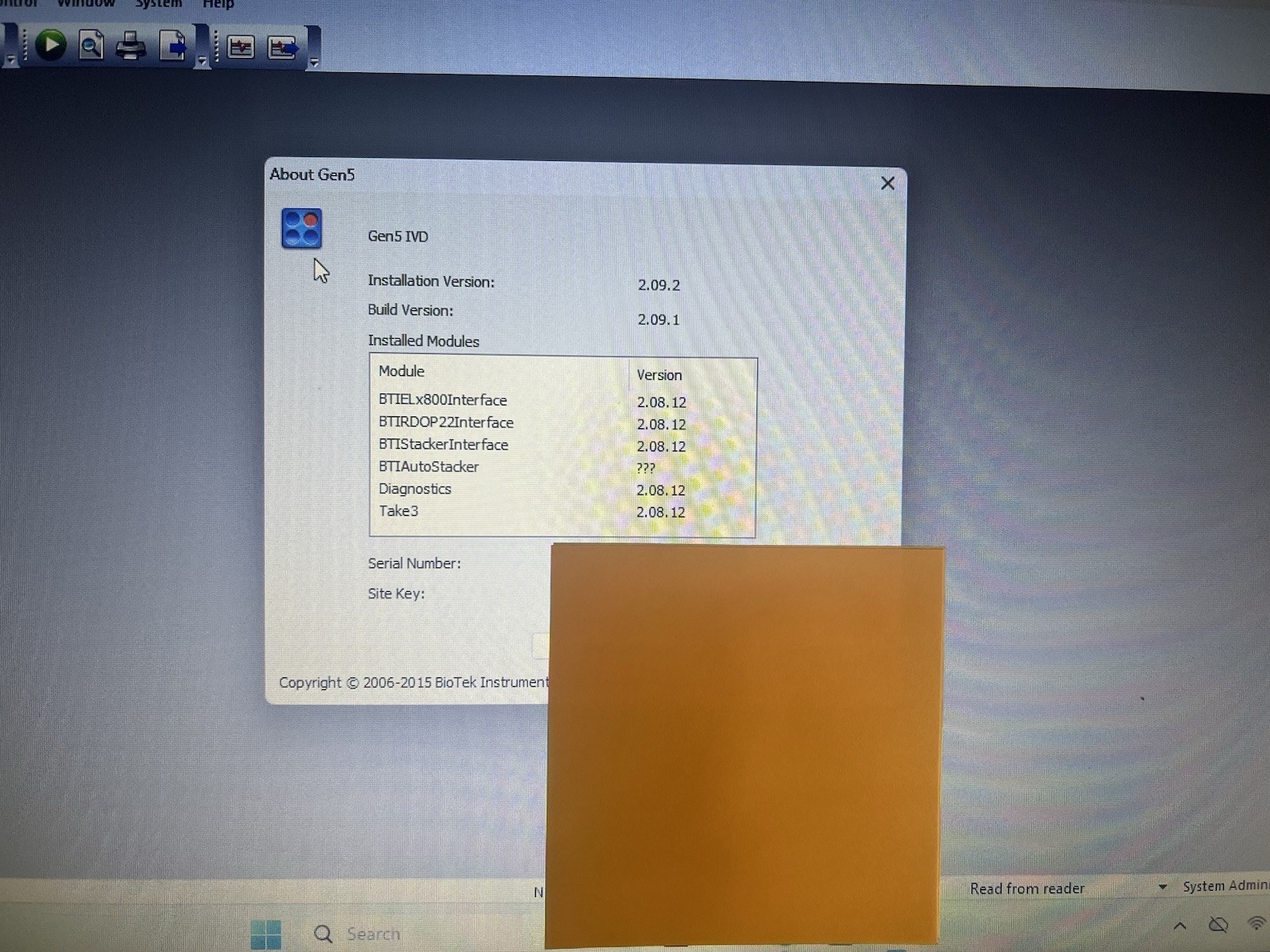 laptop with Agilent Biotek Gen5 IVD 2.09 mircoplate reader software