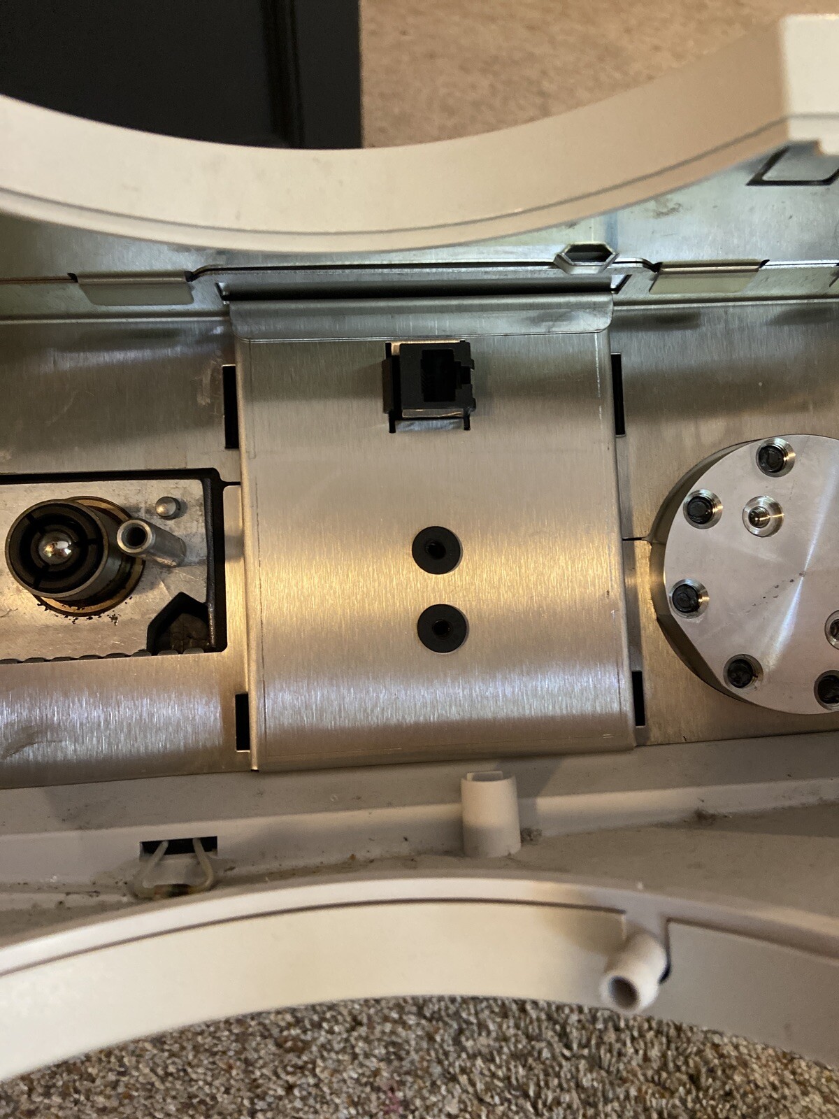 Agilent 1100 Series G1311A Quaternary Pump For Parts or Repair