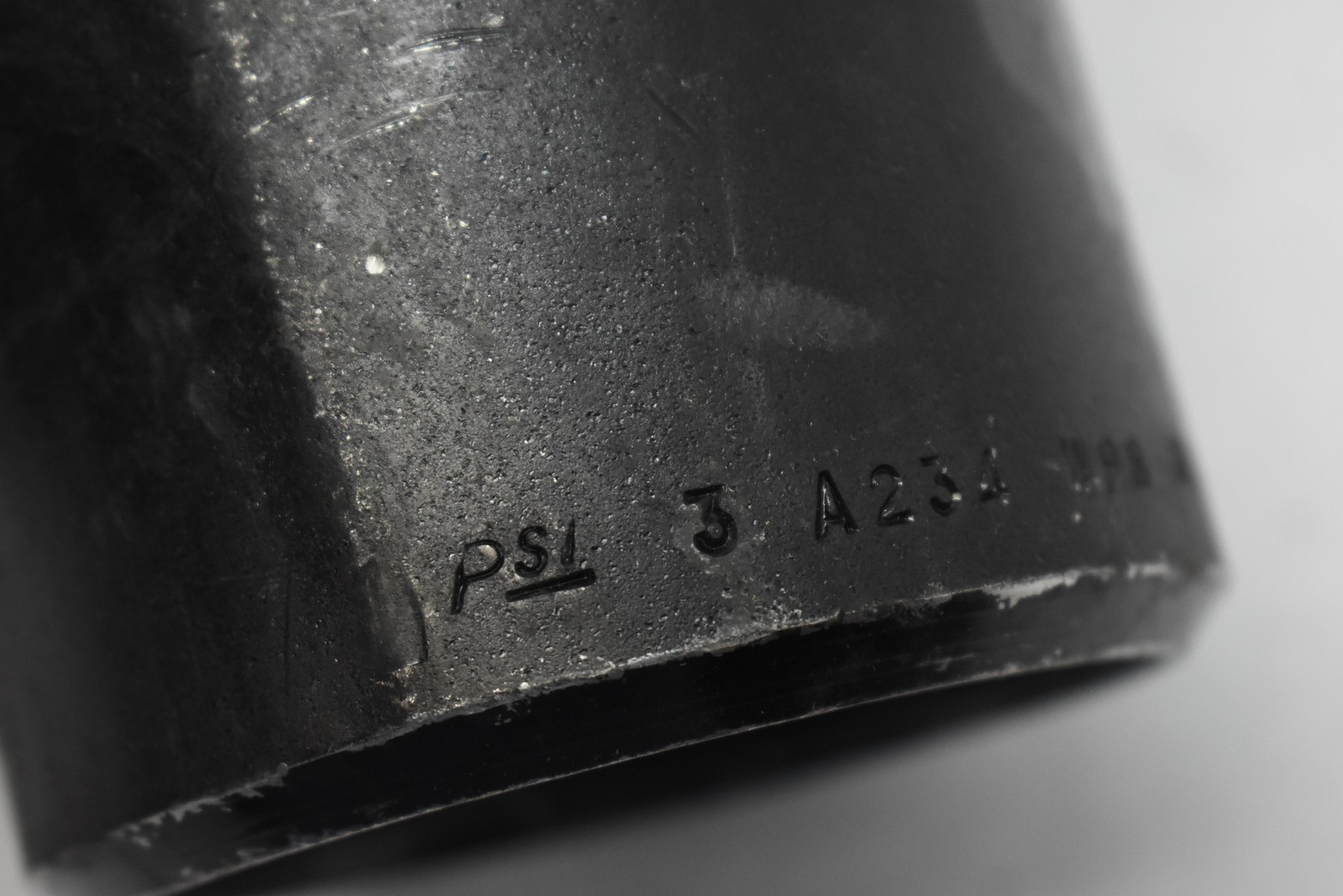 PSL 3 A234 WPB STD Steel Pipe Tee Fitting 3 Inch Malaysia Industrial Plumbing