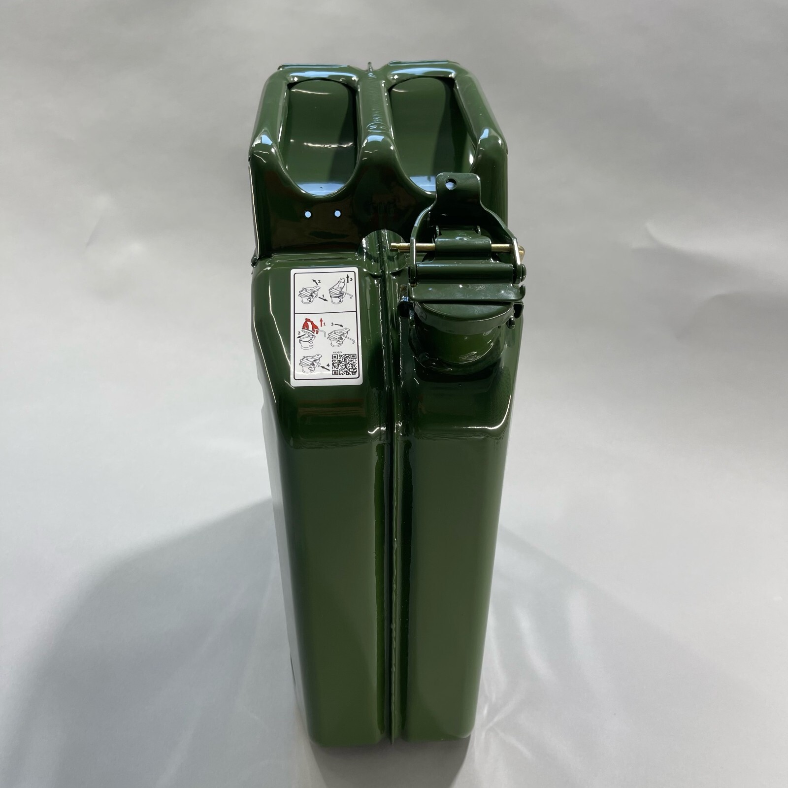 Valpro European Mil Spec 2023 NATO Style Steel Jerry Can 20L / 5.25 gal. GJC20R