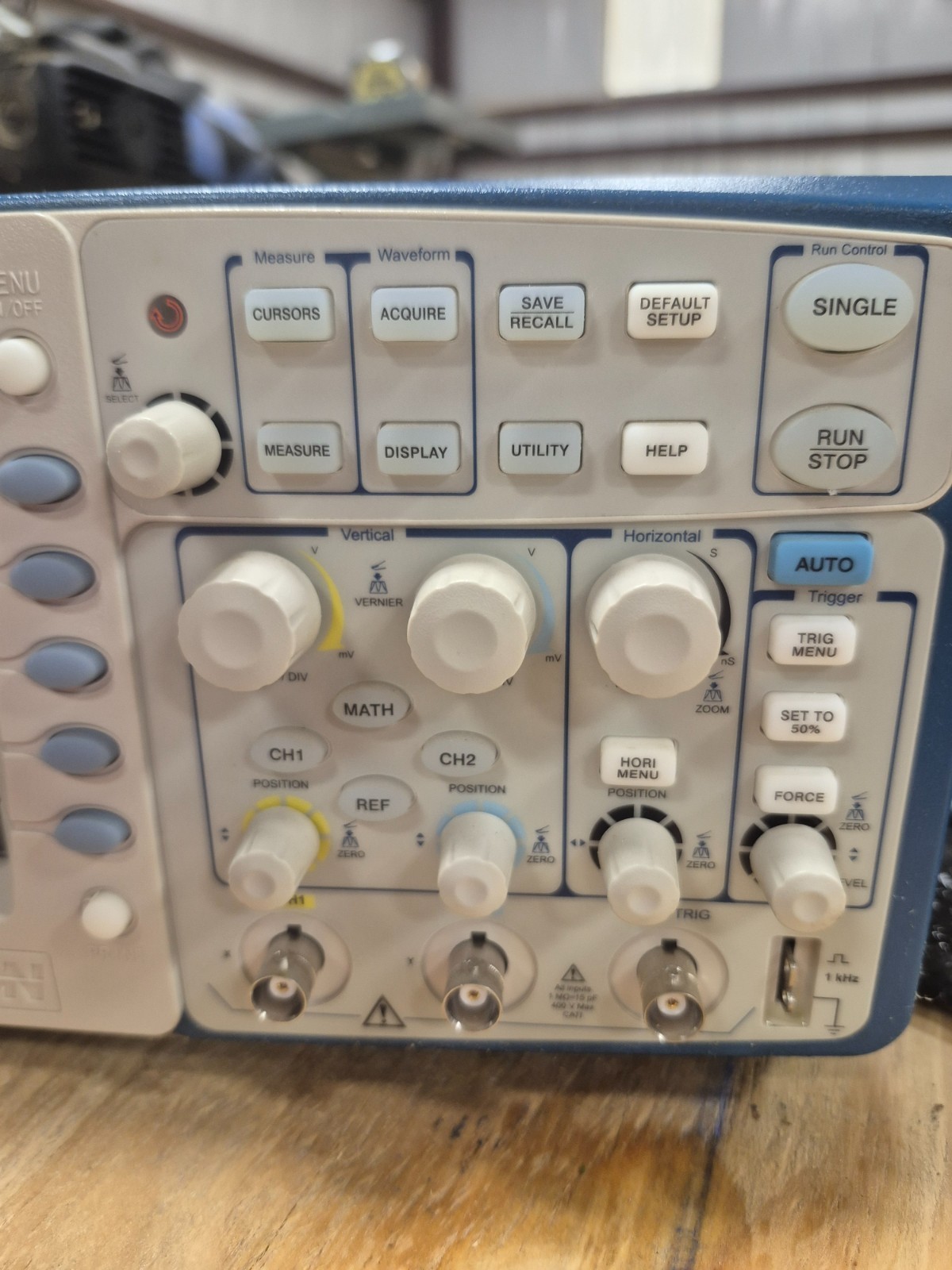 BK Precision 2530B Digital Storage Oscilloscope