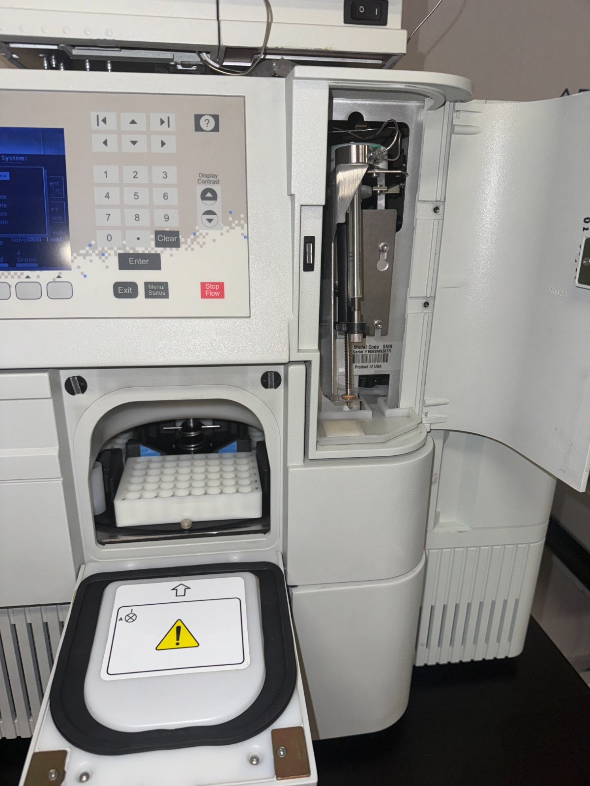 Waters e2795 SHC Separations Module 2475 Detector HPLC System #17596