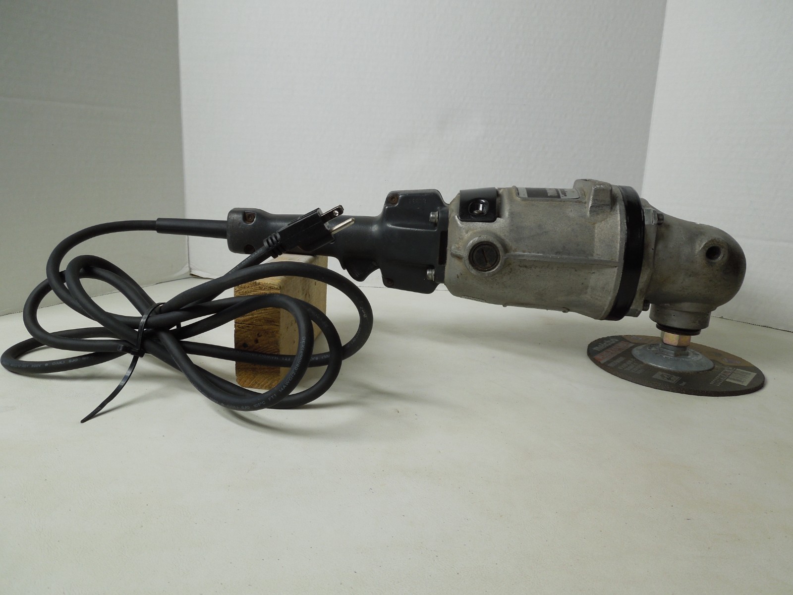 Black & Decker 4075 Type 3, 7″-9″ Heavy Duty Sander/Grinder Wildcat