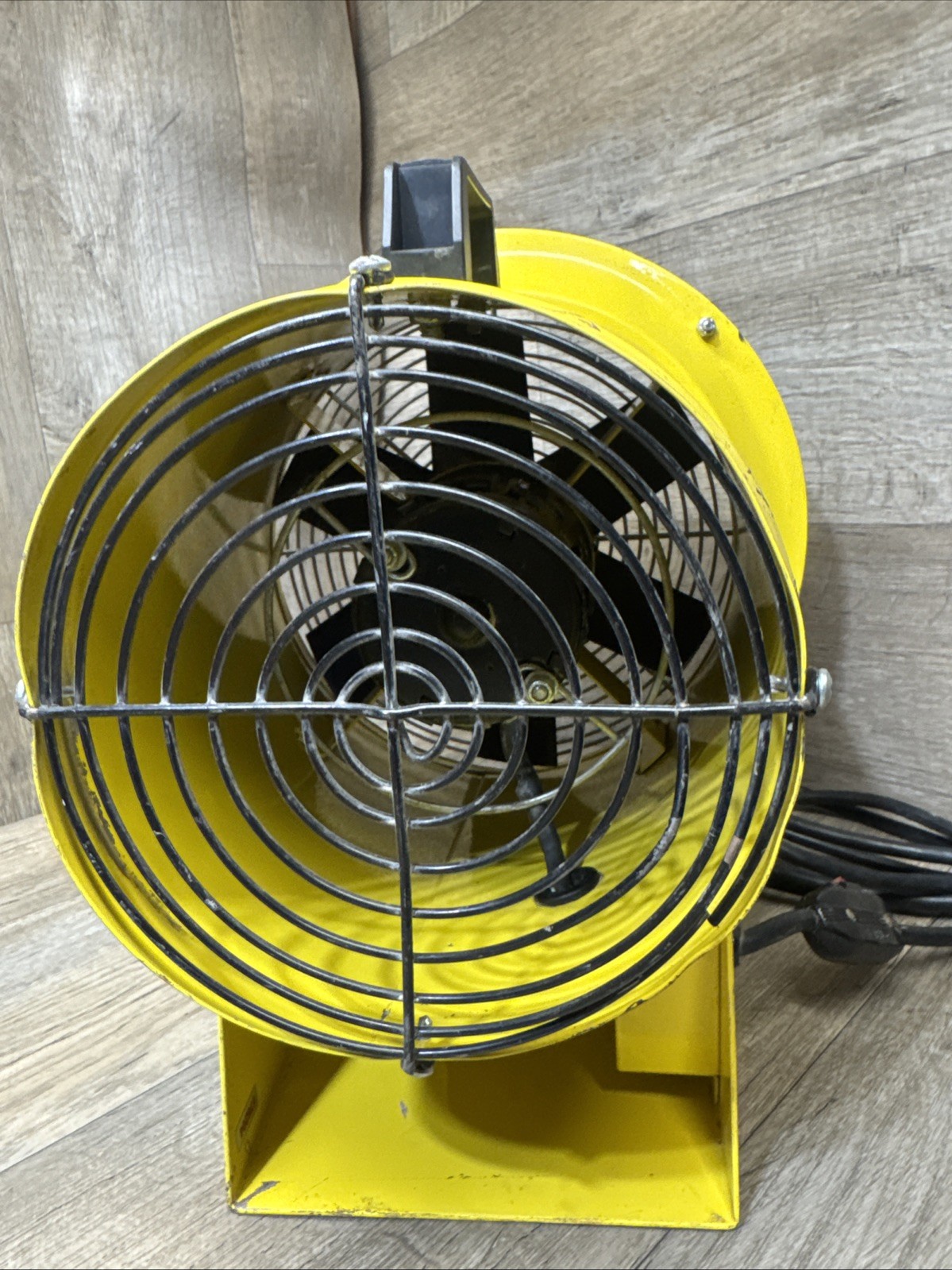 APS RESOURCE – AP6828 – Turbo-ES 120V AIR EXCHANGE TRAILER FAN – 1275 CFM TESTED