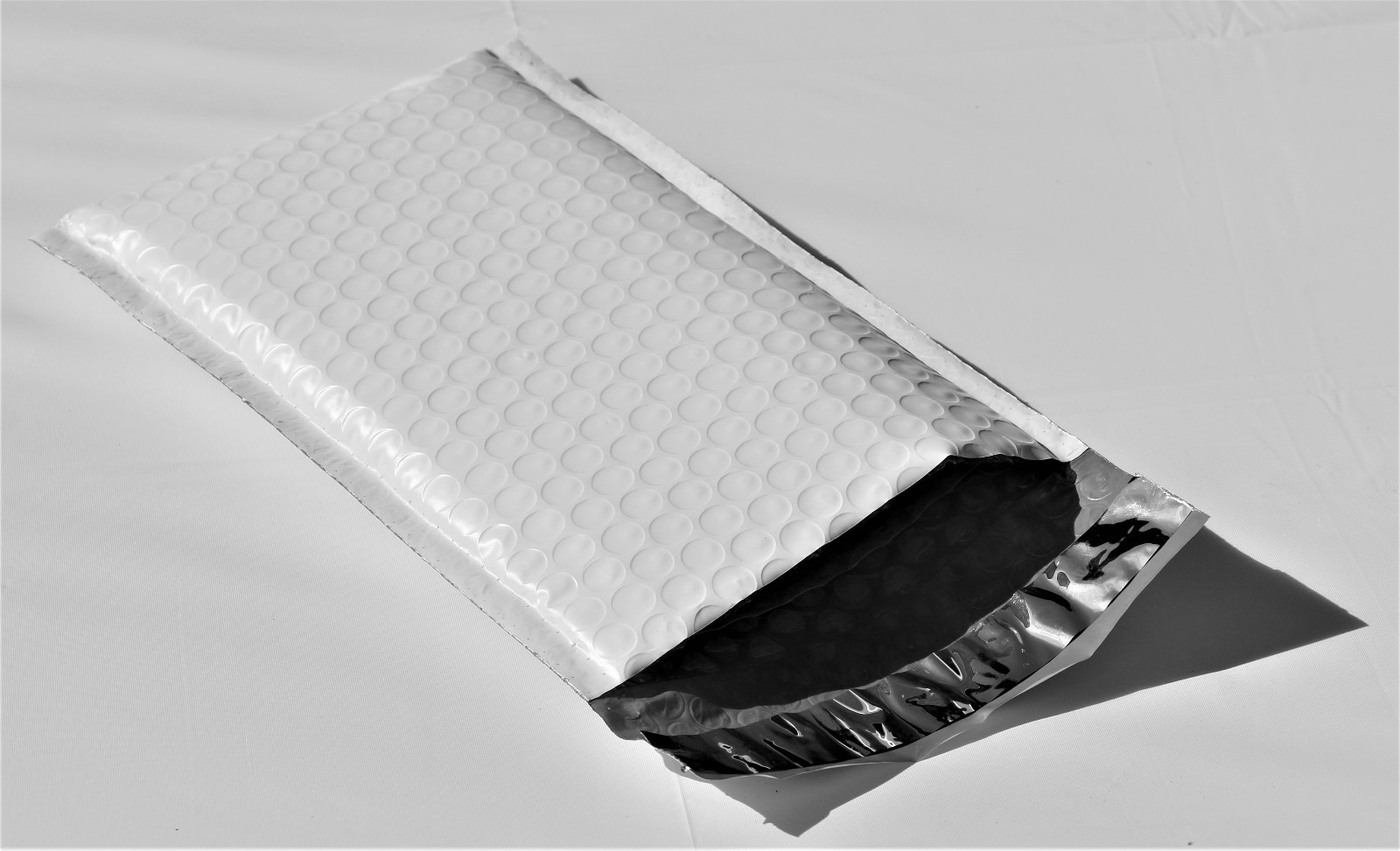 Choose Quantity 1-2000 of Kraft or Tuff Bubble Mailers All Sizes #0 #2 #000 6×10