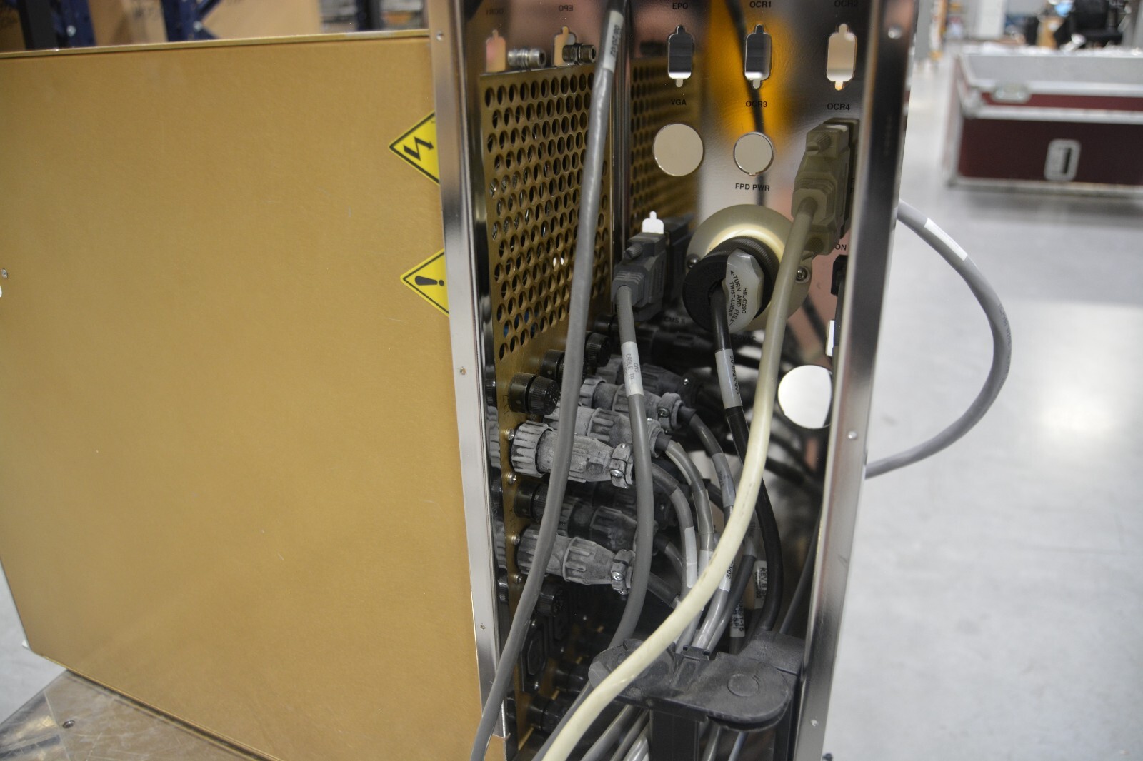 1003446-14 / POWER BOX AC BOX GOLD COLOR / ASYST TECHNOLOGIES