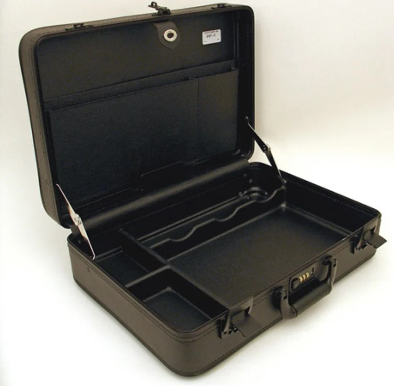 610T-C – PLATT LUGGAGE – DELUXE SOFT-MOLDED TOOL CASE – Interior Dimensions (L x