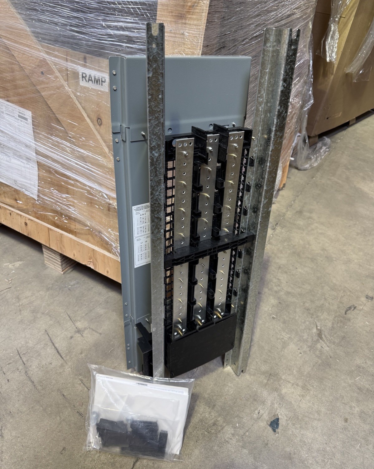 SQUARE D NQ442L2 Panelboard Interior 42 Spaces 225 A Aluminum QHB/QOB/QOB-VH
