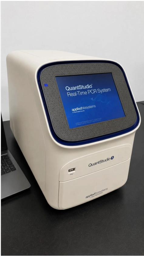 2024 Applied Biosystems QuantStudio 5 Real-Time PCR Systm 96-Well w/ Dell Laptop