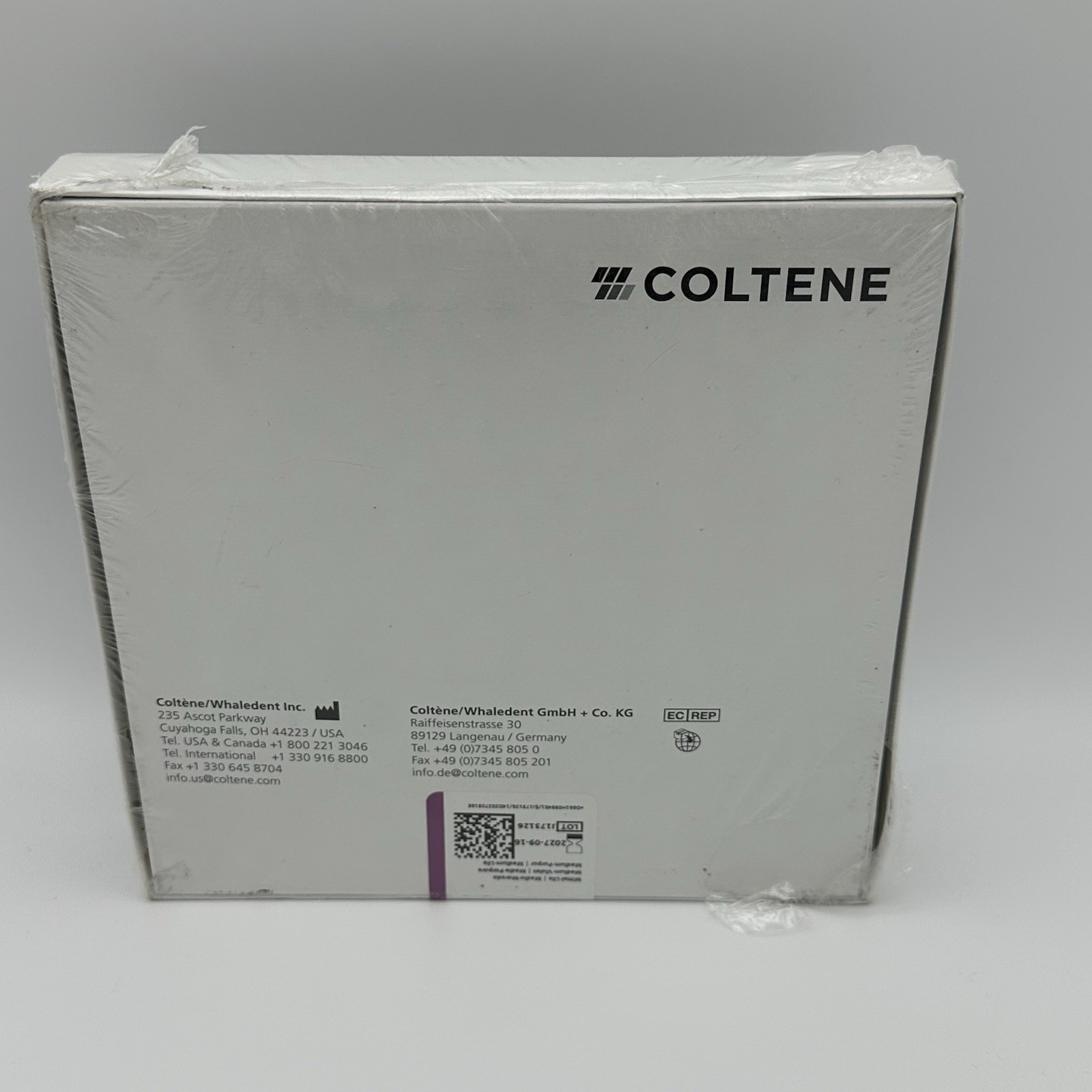 Hygenic Flexi Dam Medium Non-Latex 6″ x 6″ Violet Unscented