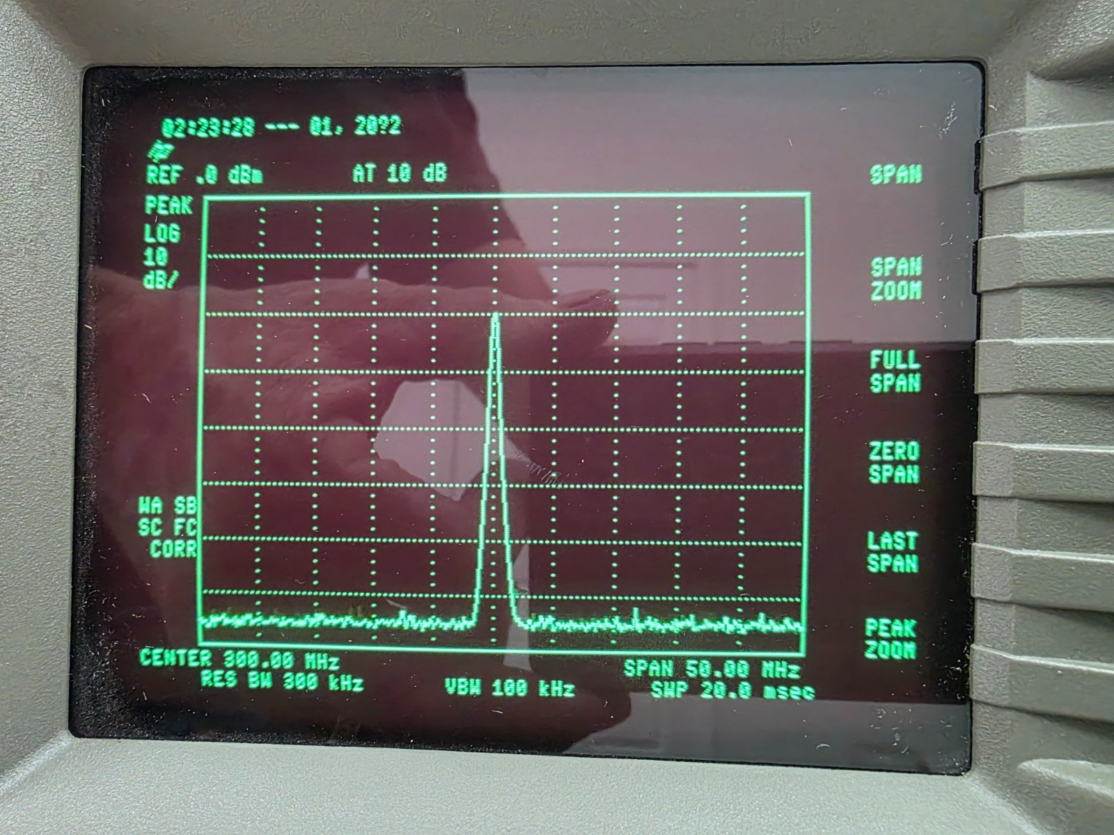 HP Agilent 8591E Spectrum Analyzer w/opt 4, 1 0, 41 Tracking Generator Nice