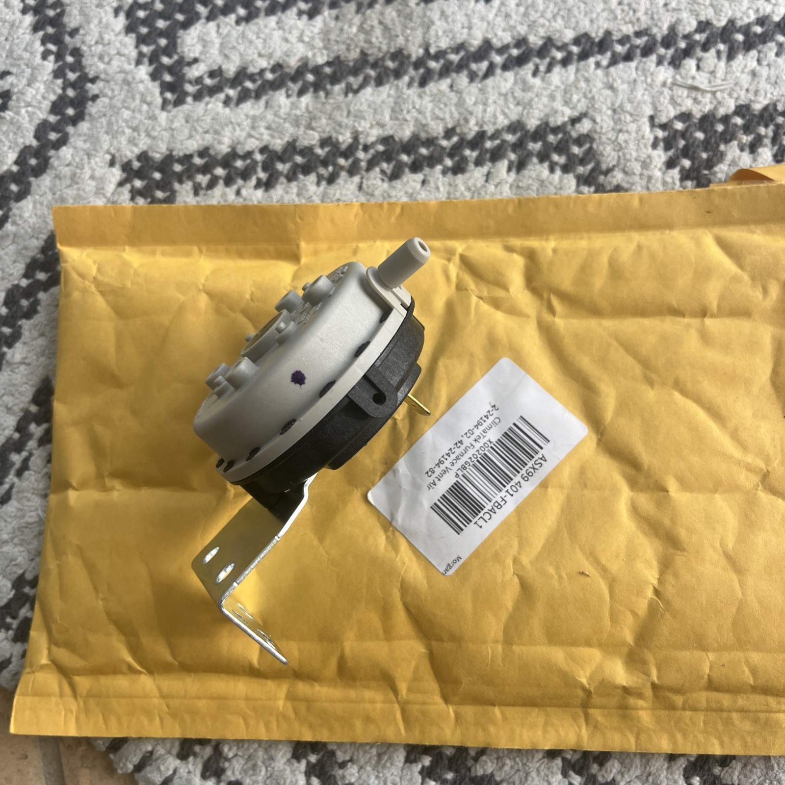 ClimaTek Furnace Vent Air Pressure Switch – Replaces Rheem Ruud Weather King …