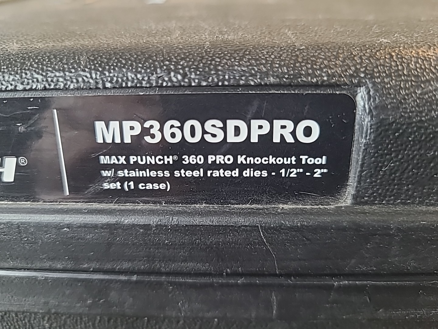Southwire MP360SDPRO Max Punch 360 Lightweight Stainless Steel – 1/2″ – 2″