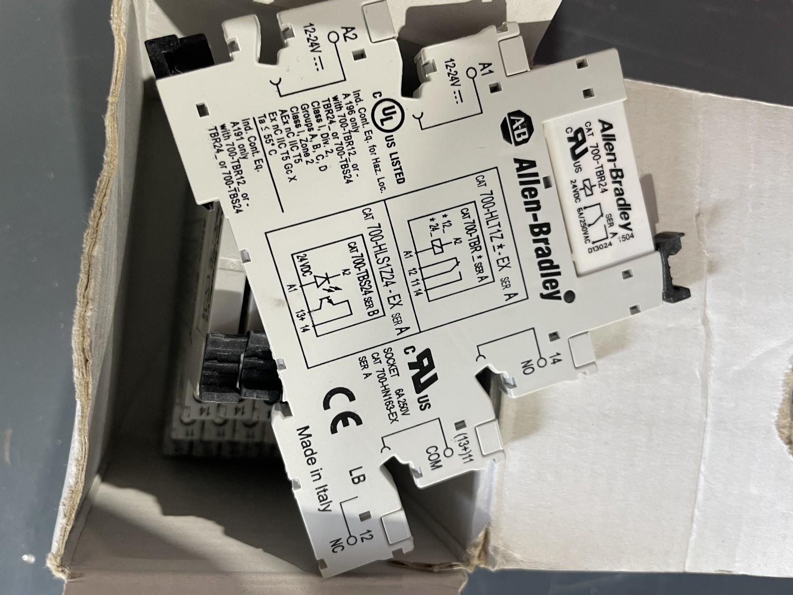 AB 700-HLT1Z24-EX 24V DC electromechanical terminal block relay – Set of 7