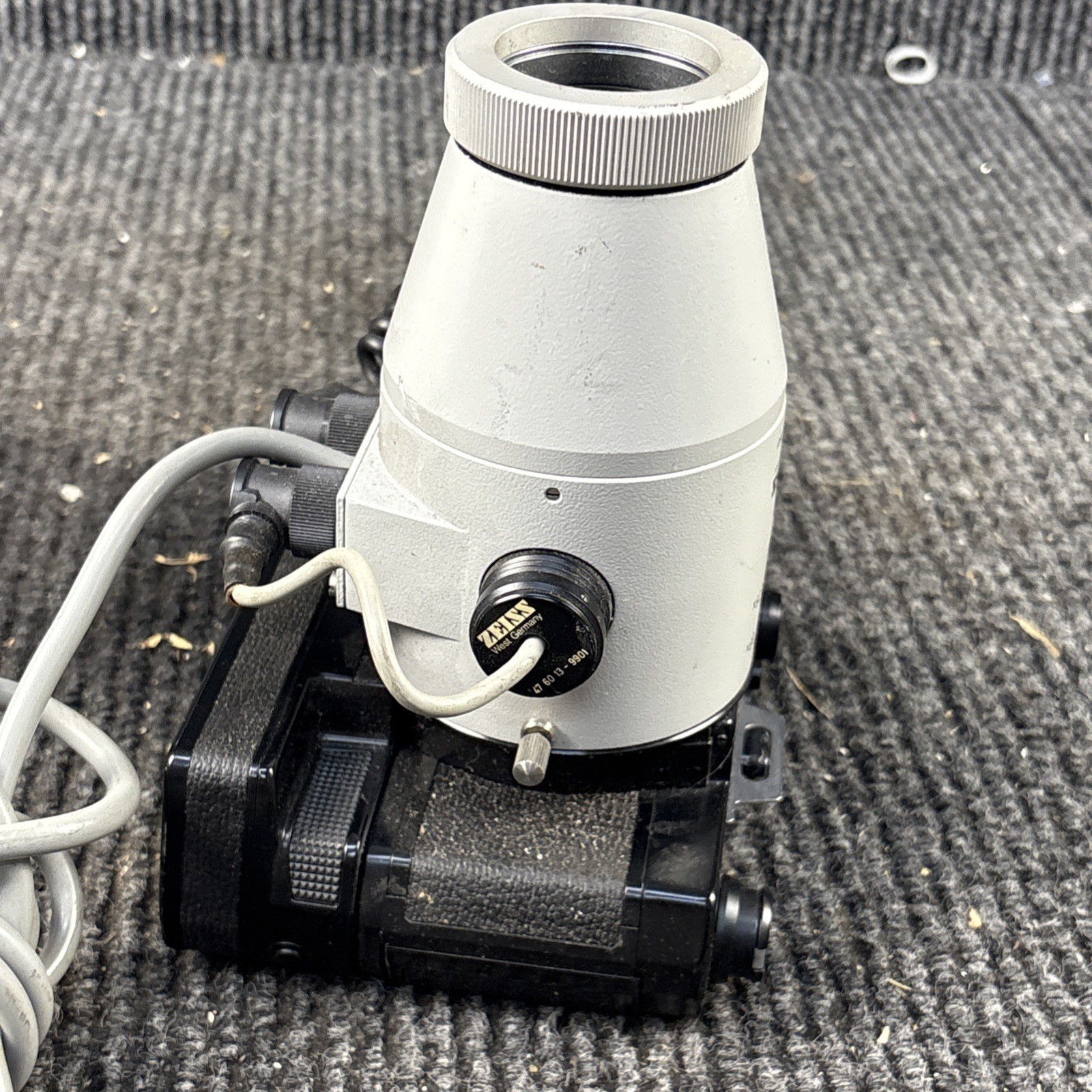 CARL ZEISS M35 Camera 476072-9901 for Microscope Untested
