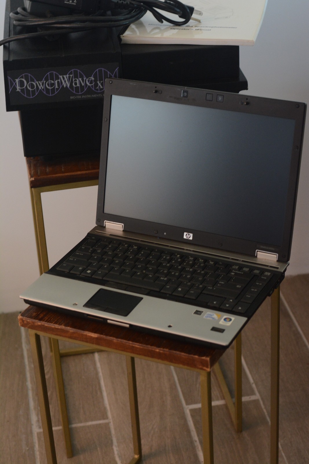 🔥 BioTek PowerWave X Microplate Reader with manual, laptop, and software
