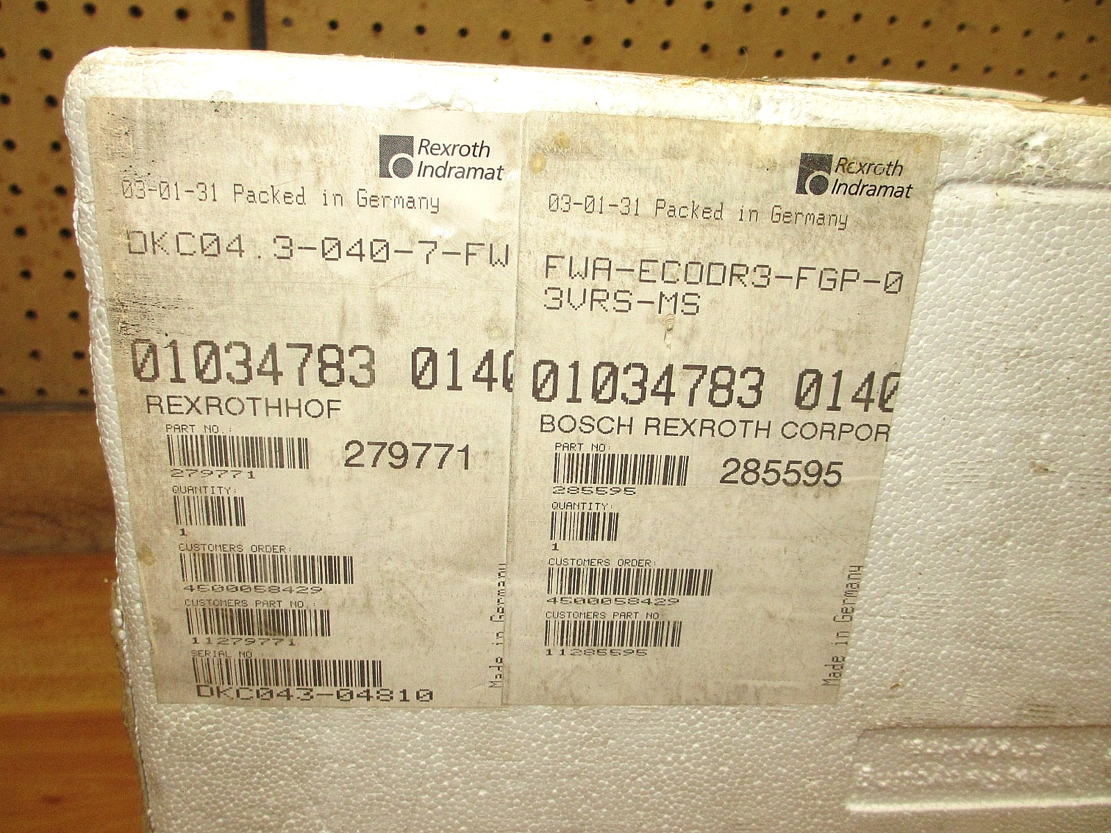 Bosch Rexroth Indramat DKC04.3-040-7-FW *NEW* R911279771 Servo Drive ECODrive