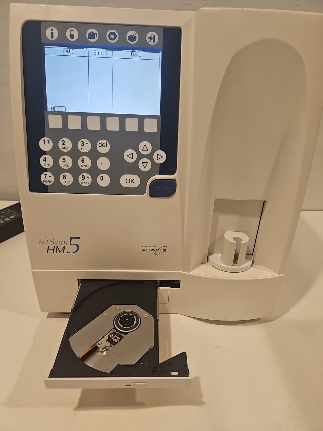 Abaxis Vetscan HM5 Hematology Analyzer