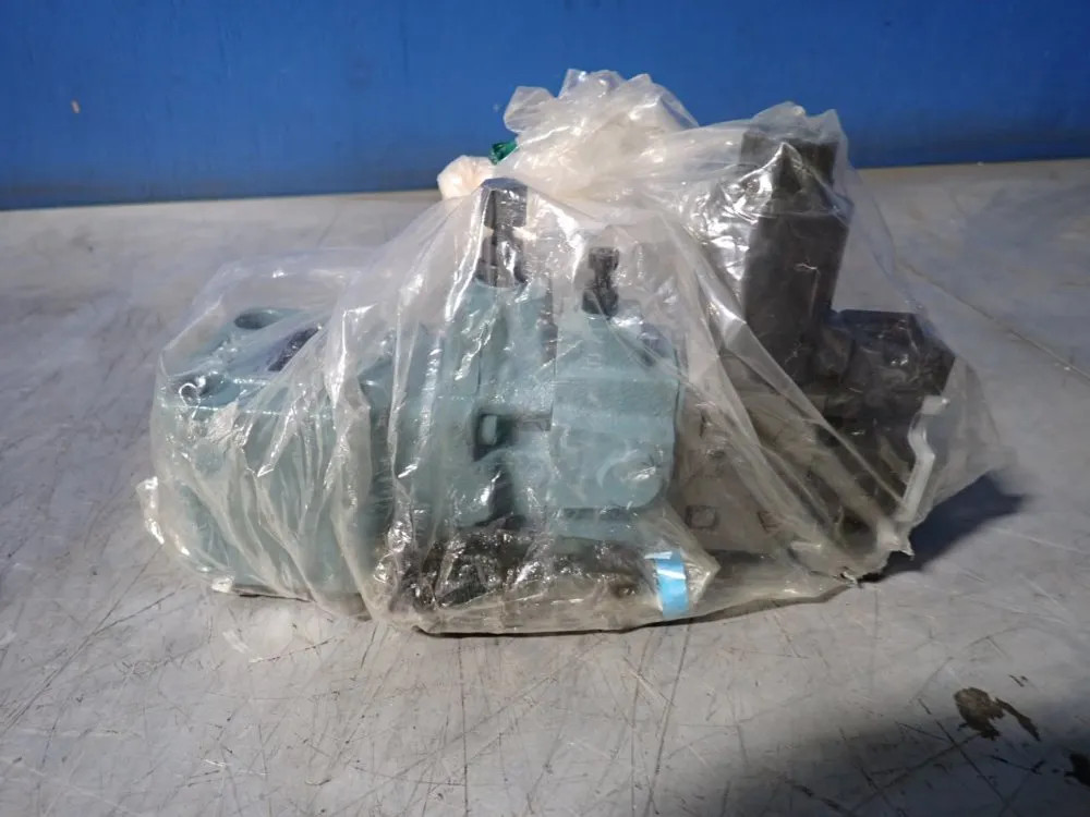 NACHI RSS-G03-3-FG-D2-15 RELIEF VALVE 08250050285