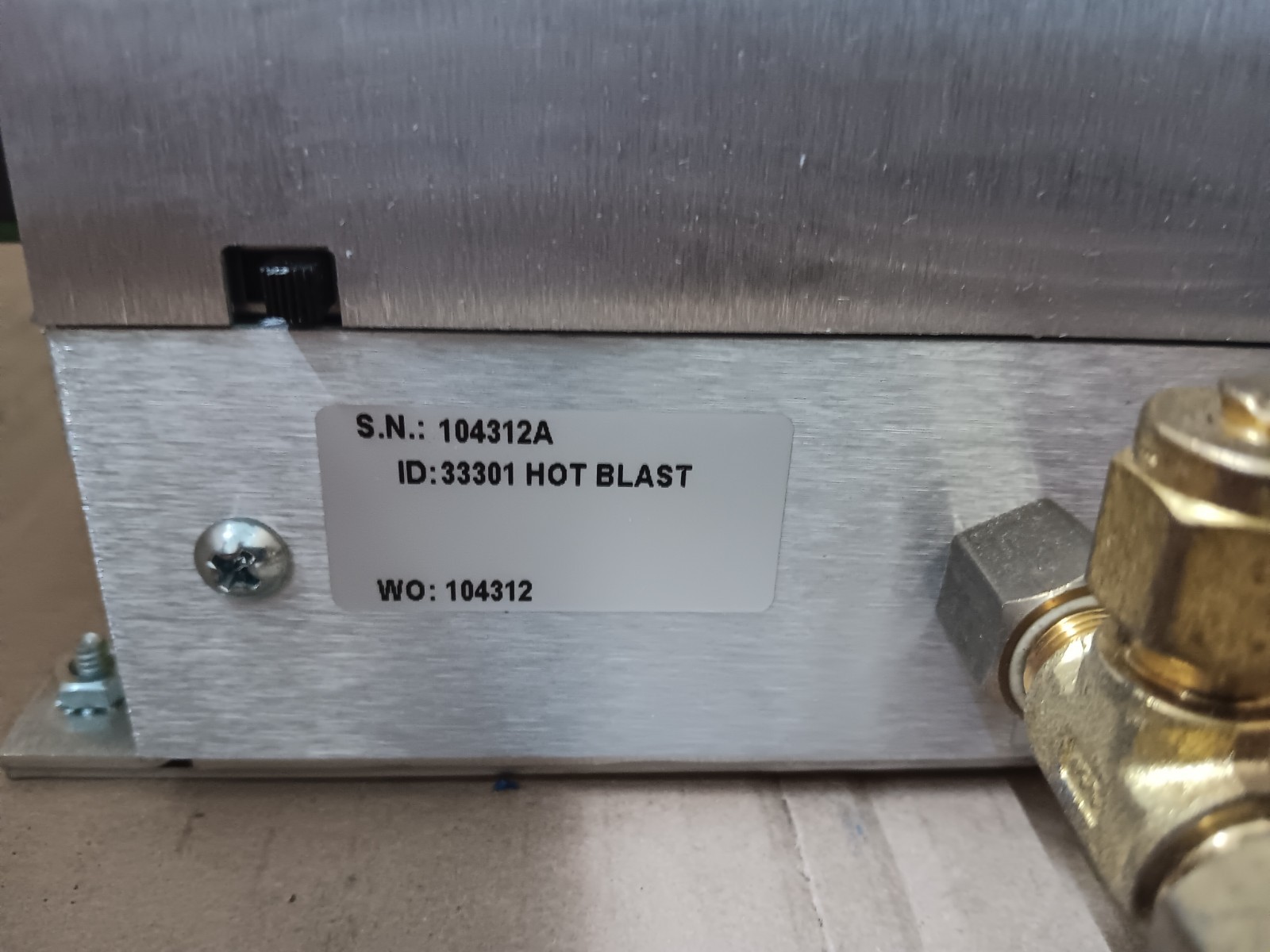 AIR MONITOR CORP MASS-TRON-II Mass Flow Transmitter 24 VAC/DC