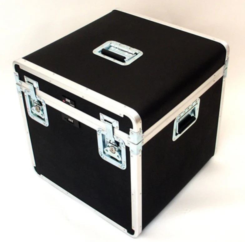 1114M – PLATT LUGGAGE – GUARDSMAN ATA 300 SHIPPING CASE – Interior Dimensions (L