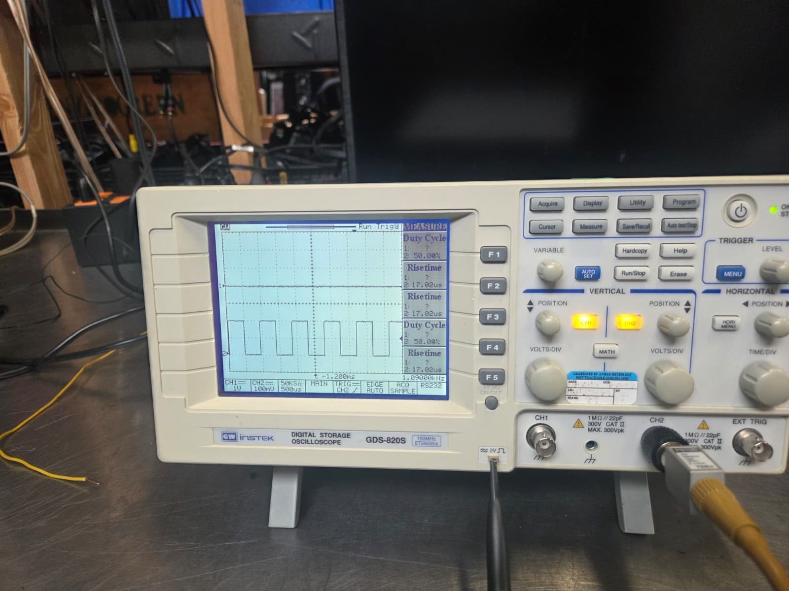 GW Instek GDS-820S 150MHz 2-Channel Digital Storage Oscilloscope Tested Working