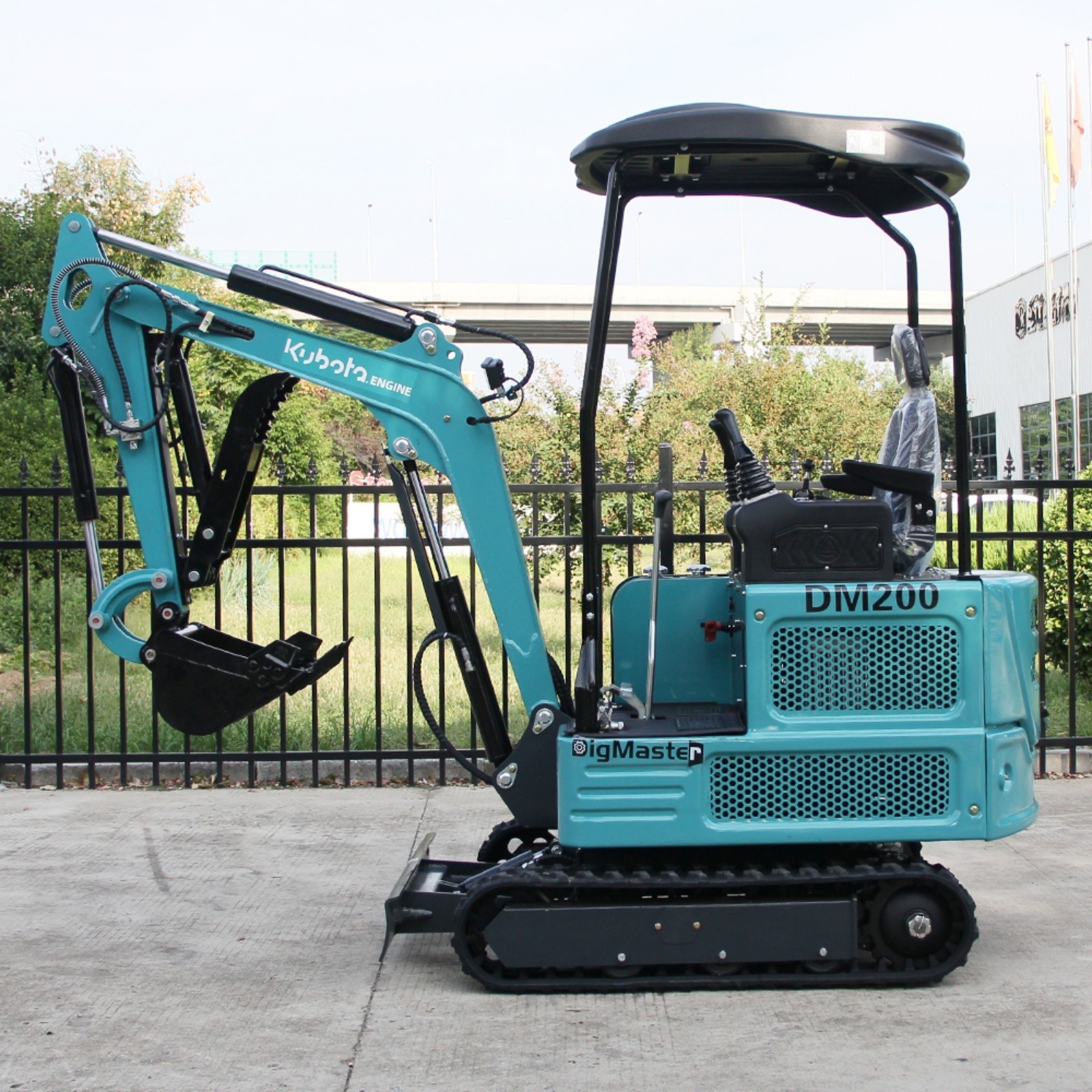 1.8 Ton Mini Excavator Kubota Diesel 4000 lbs Crawler Pilot Digger Free Shipping