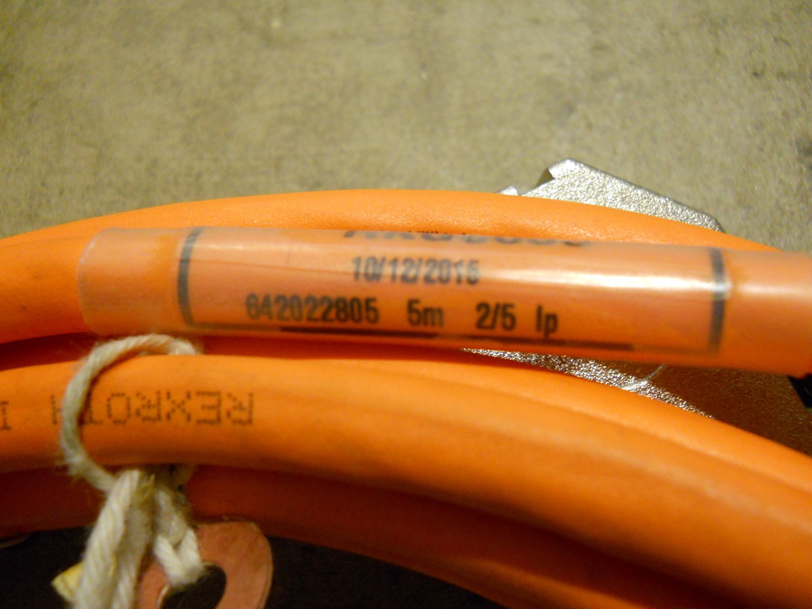 Rexroth cable RKG0033 and SUP-E01-MSM-battery box