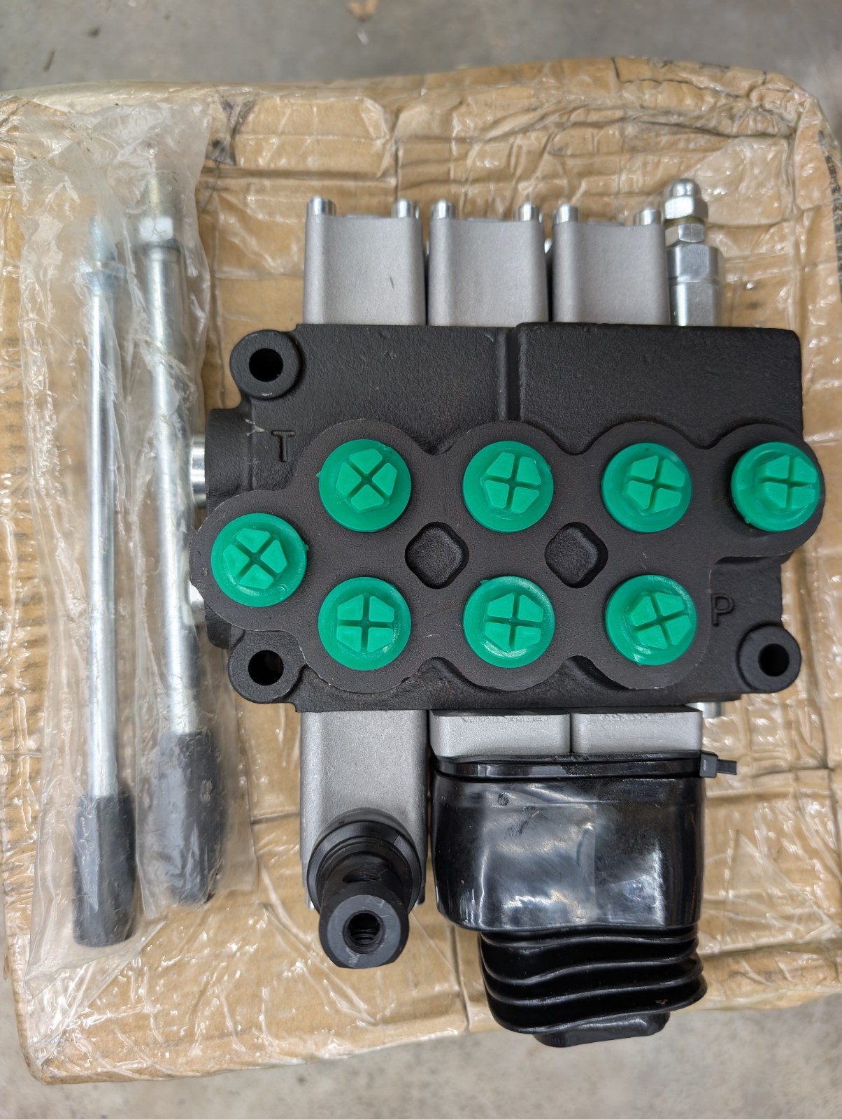 Chinese Mini Skid m45 Manual Hydraulic Directional Control Valve.
