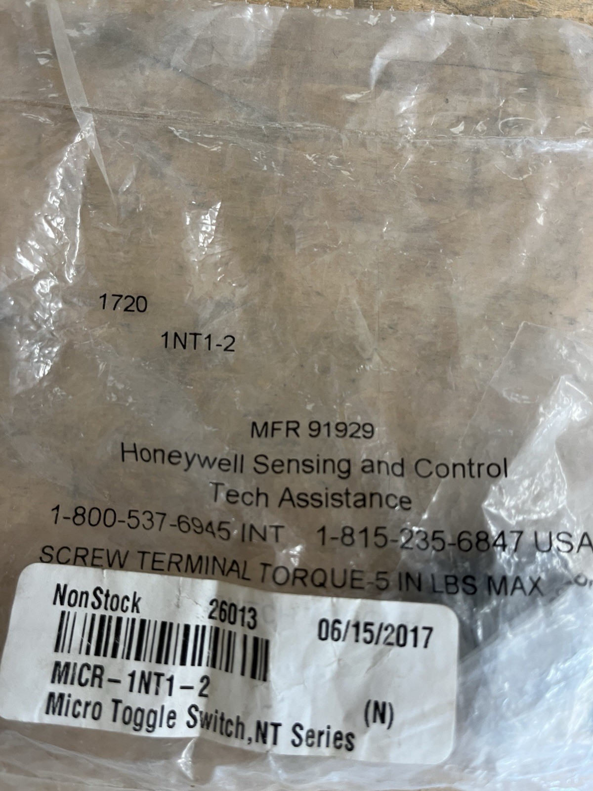 Honeywell 1NT1-2 Toggle Switch SPST OFF-ON Screw Terminals