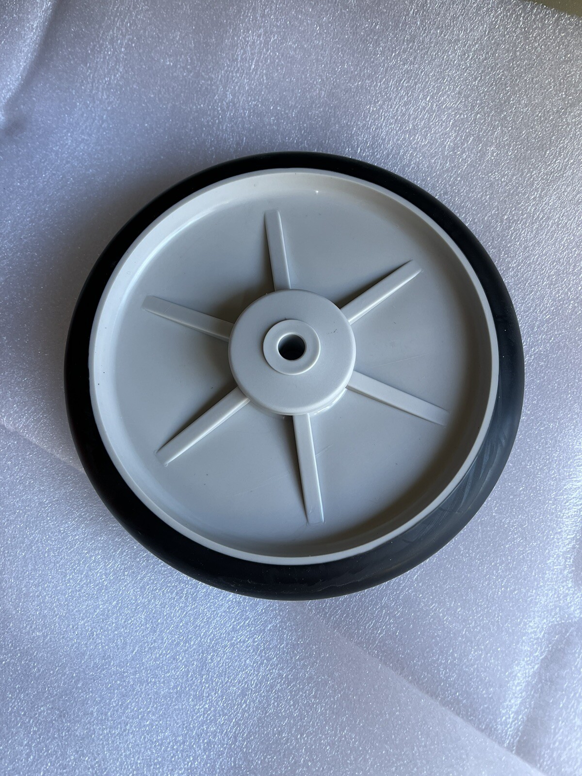 Stryker 8”Stretcher Wheel PN: 0753-003-215, replaces 0715-002-025 *NEW*