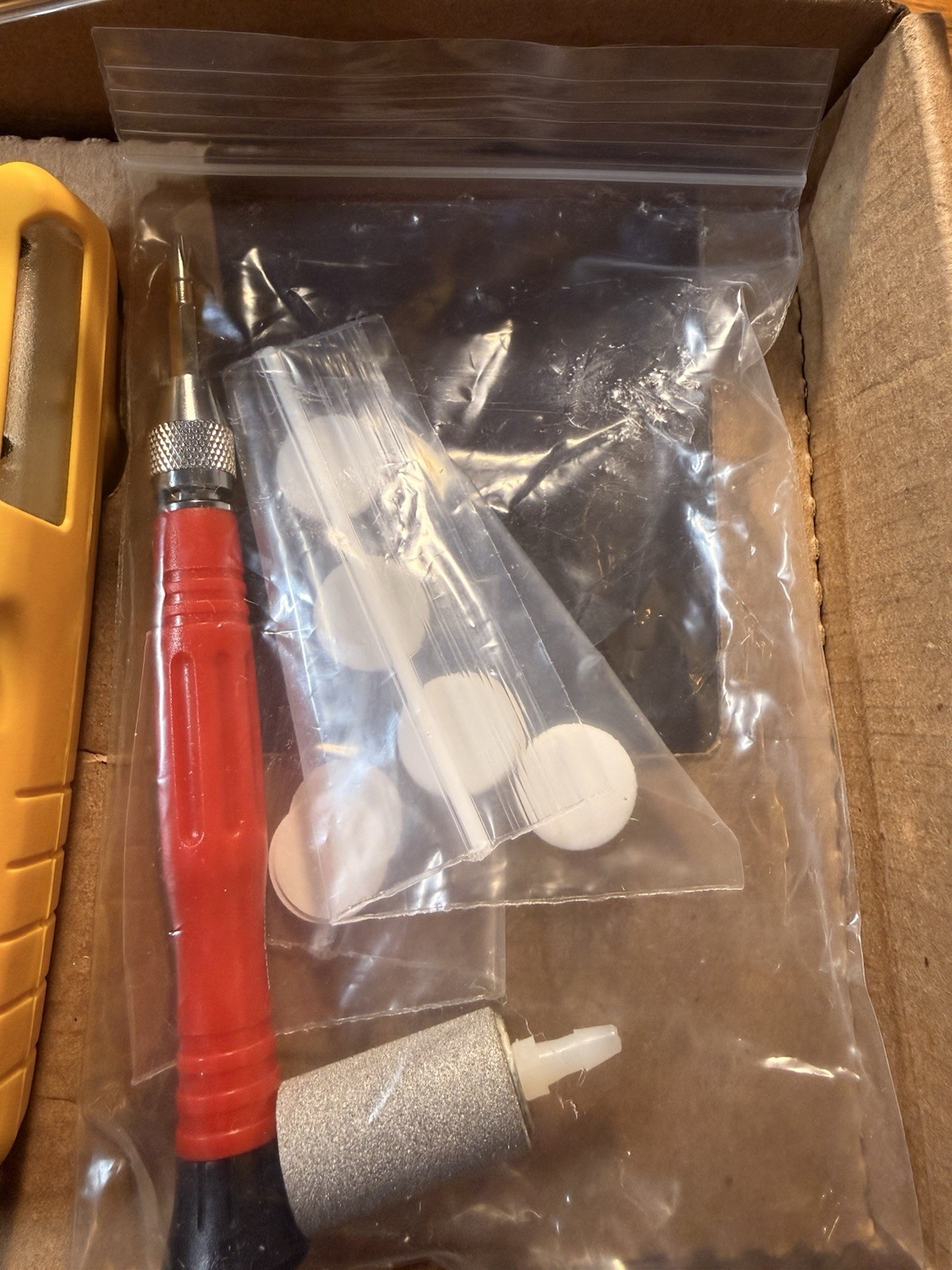 Honeywell BW Gas Alert Max XT II – CH₄ O₂ CO H₂S Detector – Calibrated