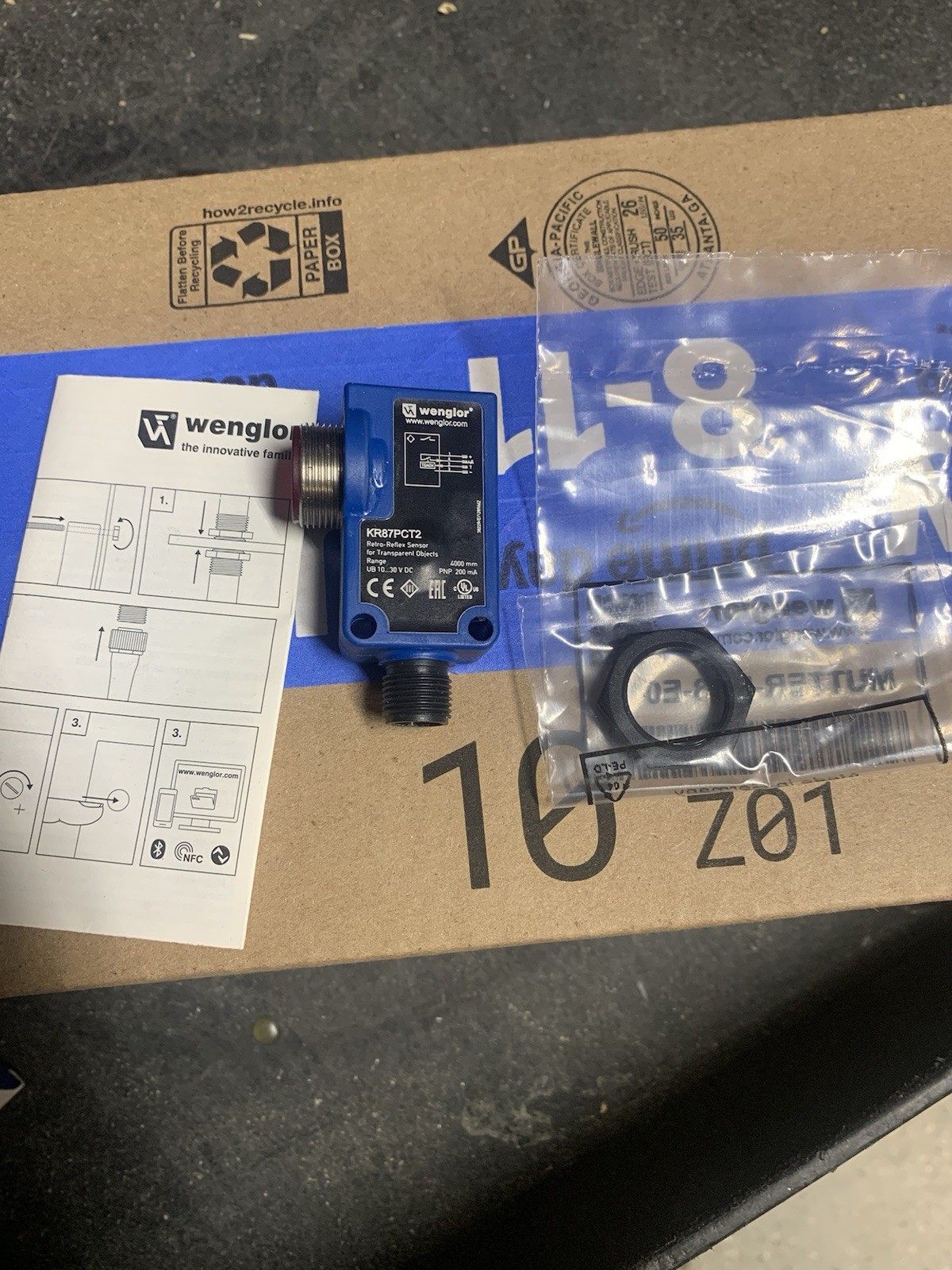 WENGLOR KR87PCT2 / KR87PCT2 (BRAND NEW)