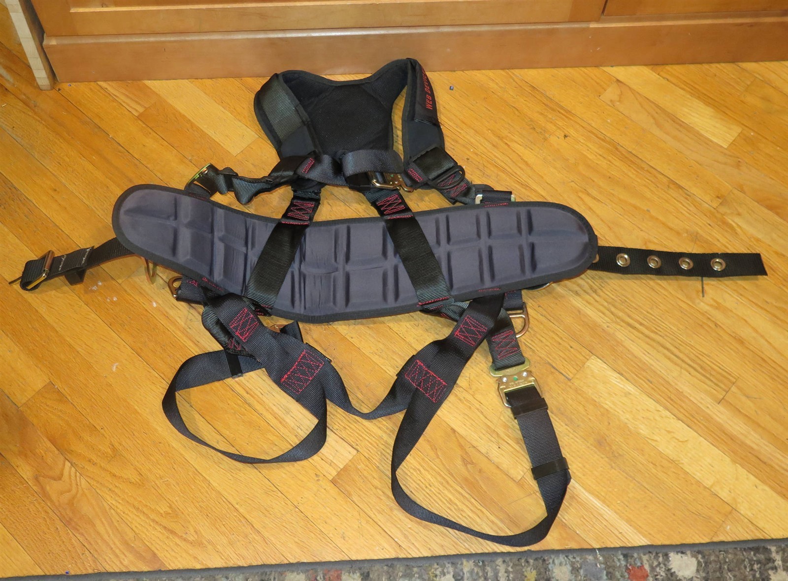 Web Devices Extra-Small Full Body Construction Harness – H0235394WHPXSM