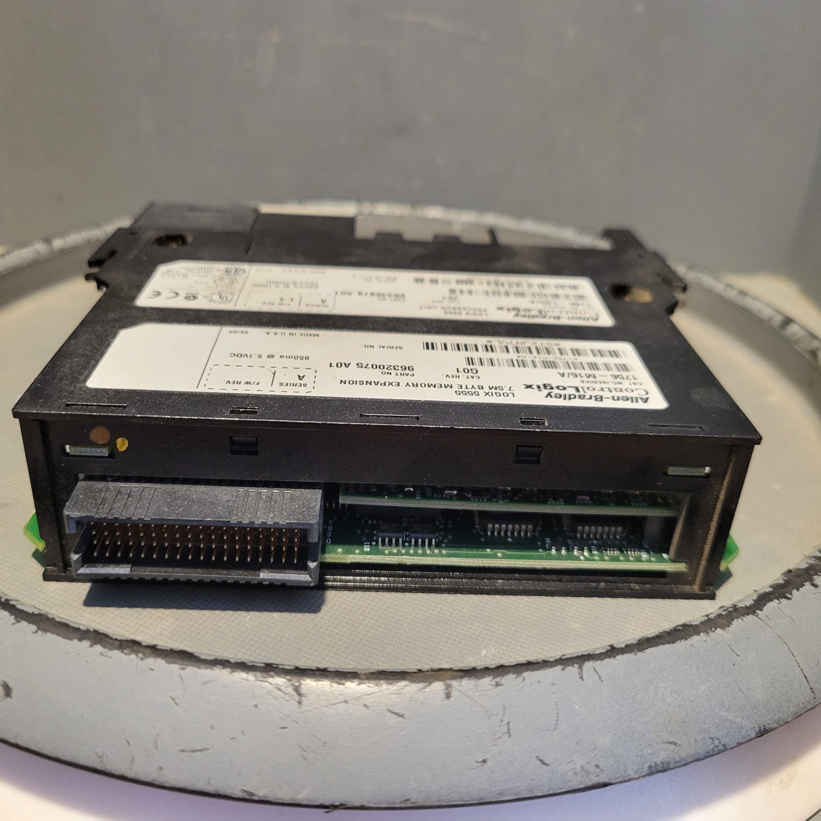 Allen Bradley Processor Unit w/ 7.5M Byte Mem. Ext., 1756-L55, 1756-M16