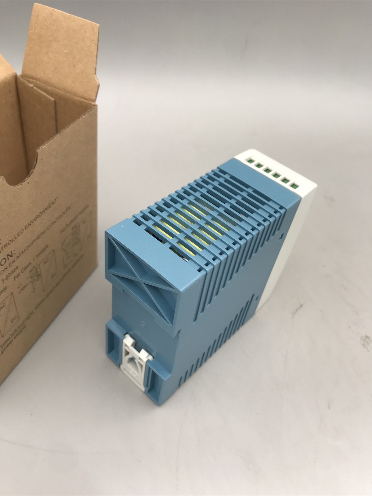 Mean Well MDR-40-24 DIN Rail Power Supply 24VDC Brand New