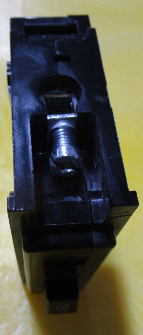 Cutler-Hammer BAB1020 20 amp 1-Pole Bolt on 120/240 VAC Circuit Breaker