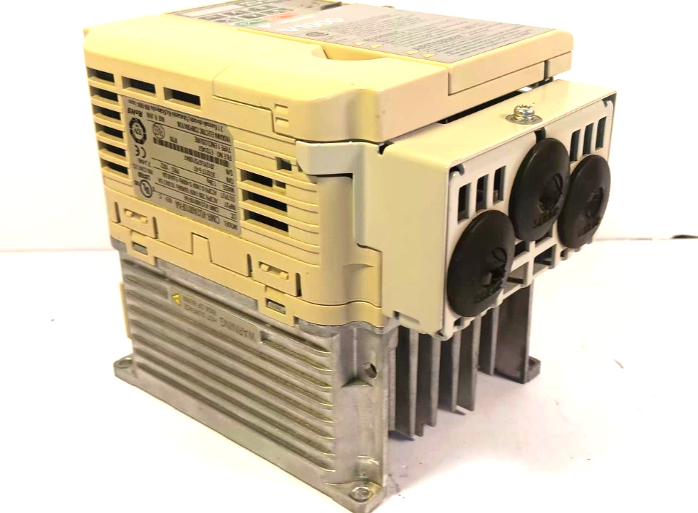 3 HP AC Drive Yaskawa V1000 CIMR-VU2A0010FAA REV. C, 200-240V 1-Phase Input