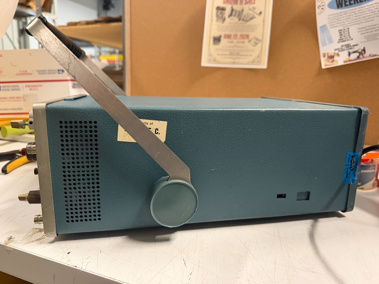 Tektronix 465 Oscilloscope