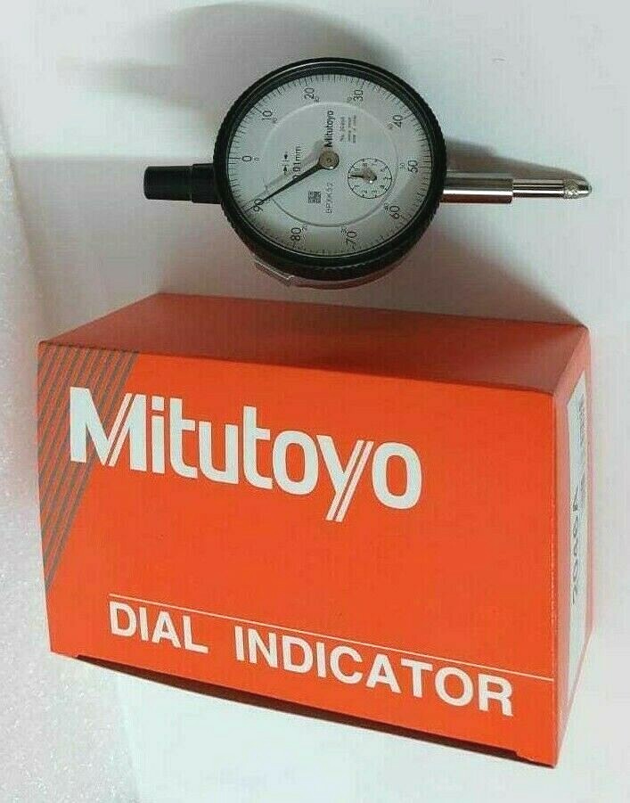 MITUTOYO MAGNETIC BASE 7011 S -10 WITH MITUTOYO JAPAN DIAL INDICATOR 2046A