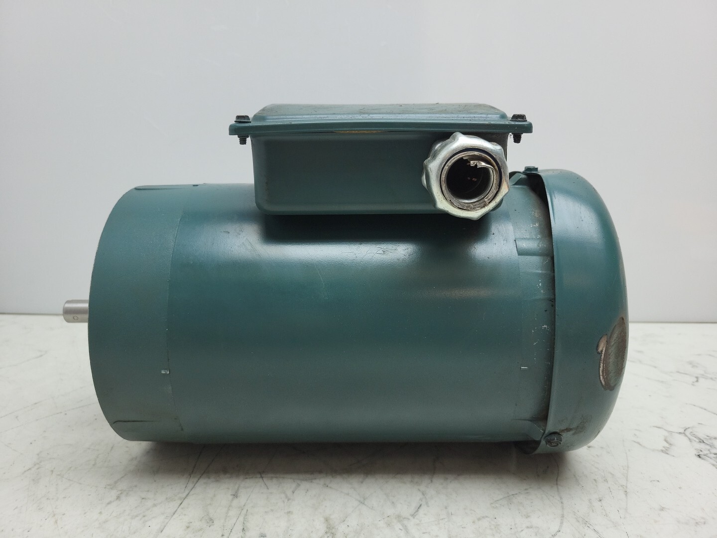 Baldor VUHM3538 .5 Hp 1740 Rpm 3Ph 60Hz 56C TEFC Industrial Motor Used